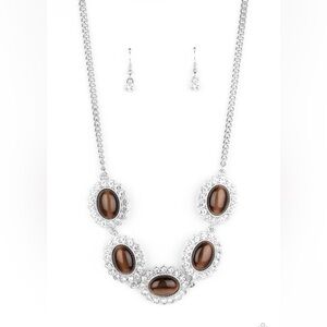Costume Jewelry-Silver and Brown Necklace Set